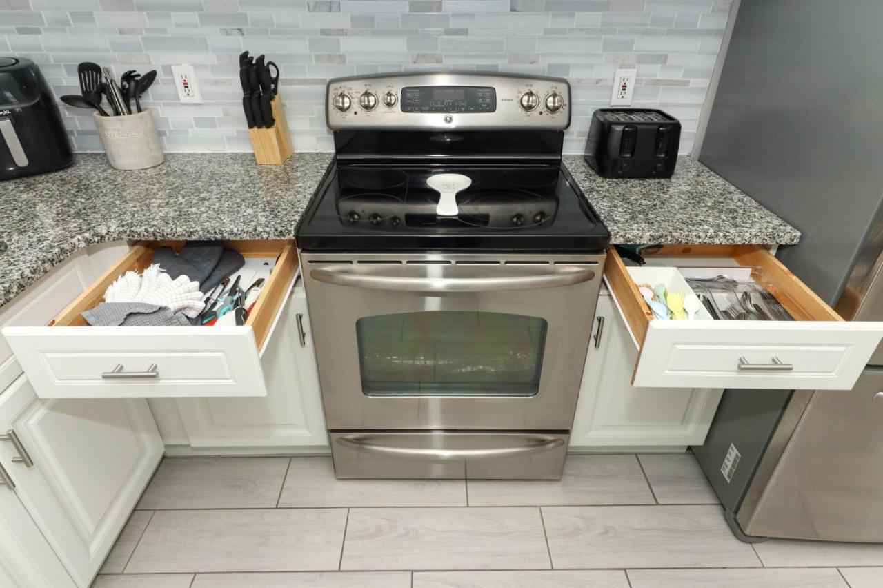 Lilys Stylish Villa Close To Disney Ideal For Long Stays Orlando Ngoại thất bức ảnh