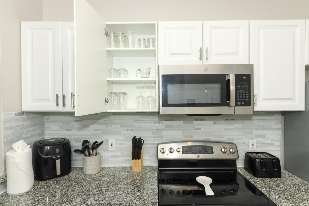 Lilys Stylish Villa Close To Disney Ideal For Long Stays Orlando Ngoại thất bức ảnh